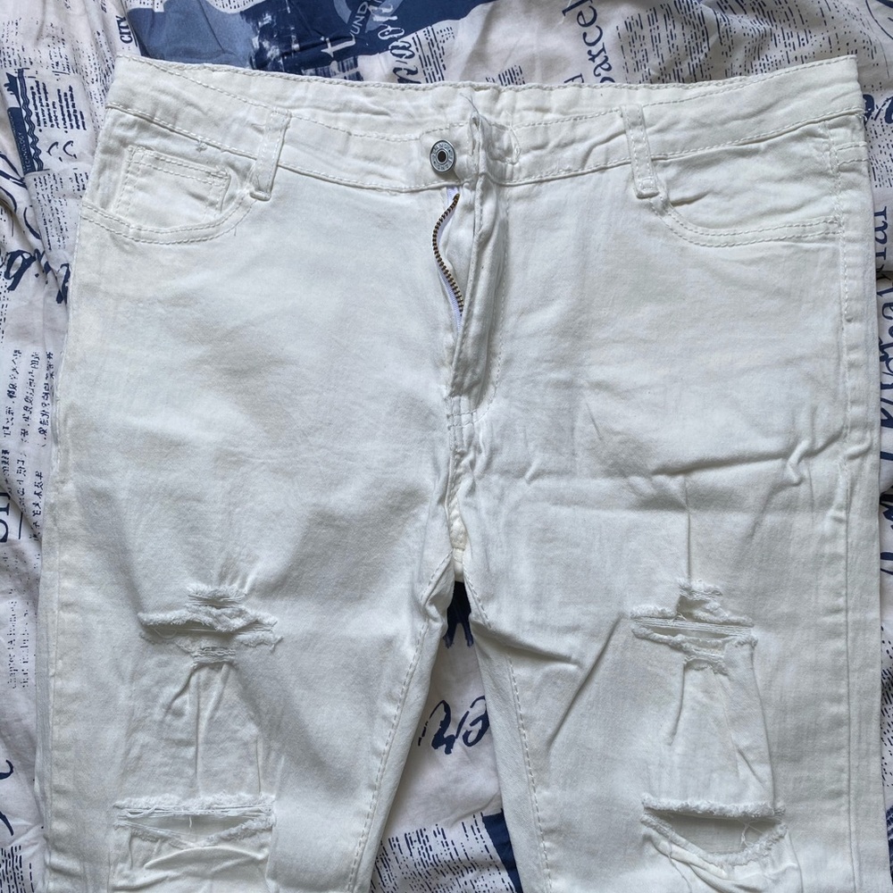 Zaful ripped skinny jeans